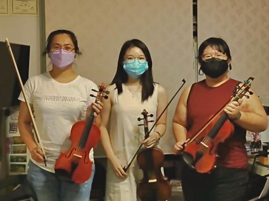 The Bowed Strings teaching team at the studio